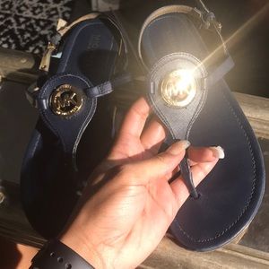 MICHAEL KORS SANDALS